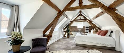 2 quartos, Wi-Fi de cortesia, roupa de cama