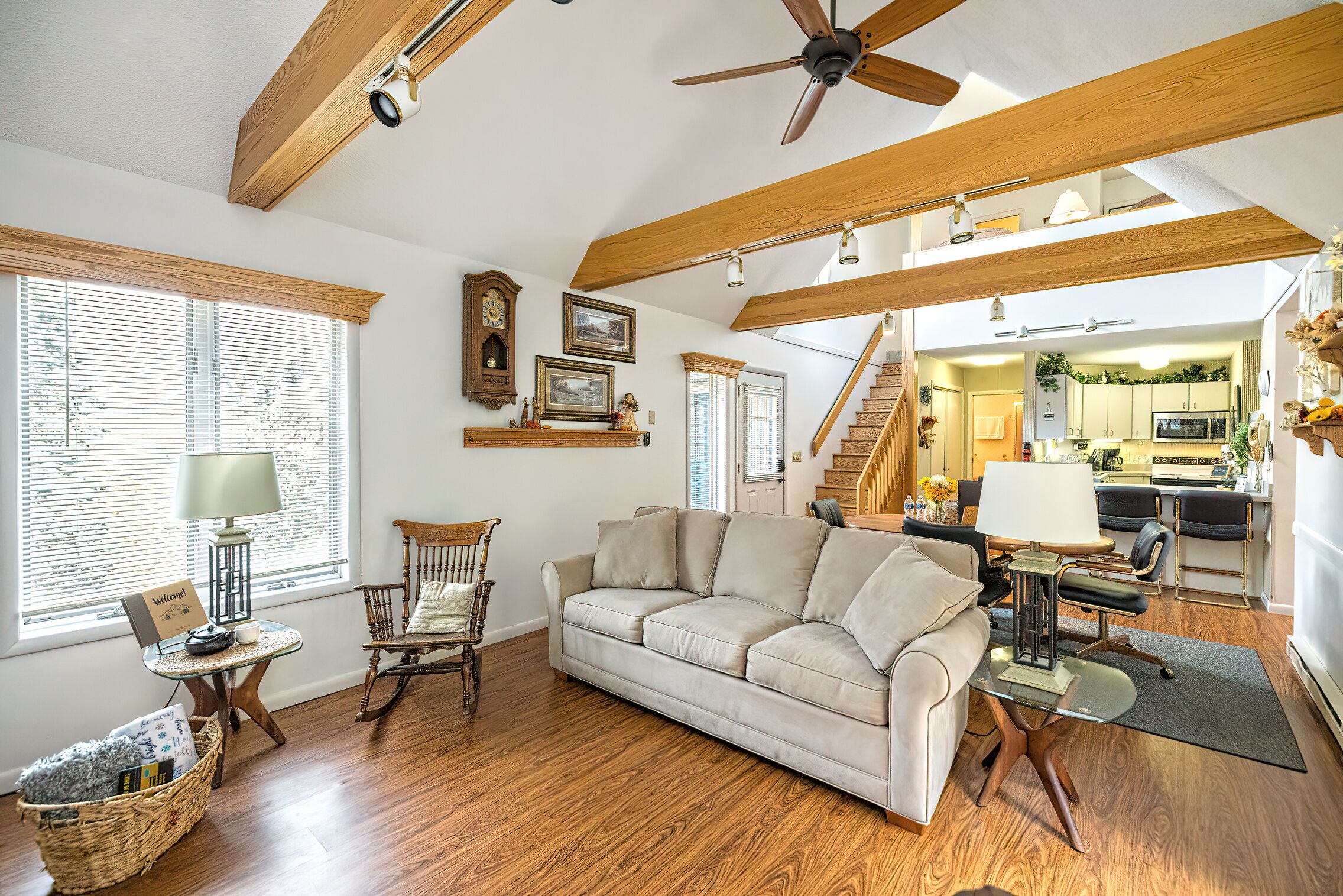 Televisión, chimenea