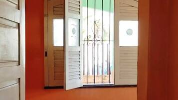 3 makuuhuonetta, Wi-Fi, vuodevaatteet