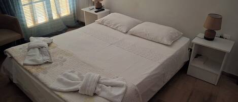 2 chambres, Wi-Fi gratuit, draps fournis