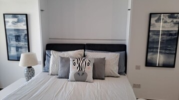 Wifi gratis y ropa de cama 