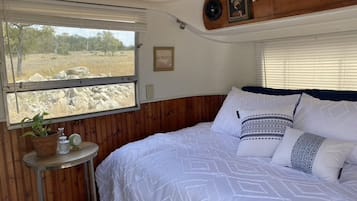 1 dormitorio y ropa de cama