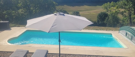 Piscina coperta, piscina all'aperto