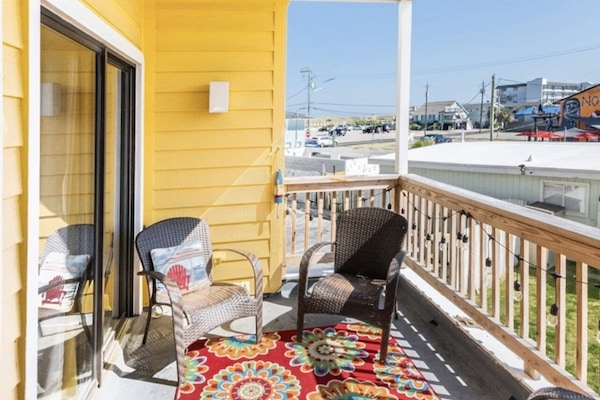 Balcony Sitting area