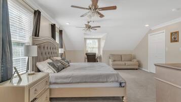 5 bedrooms, WiFi, bed sheets