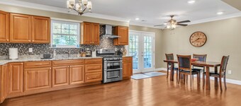 Leo Farm Villa - Beautiful Country Retreat by RedAwning