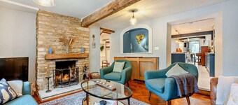 Characterful family friendly Cottage - Elephant Cottage