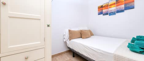 1 Schlafzimmer, Zimmersafe, Bügeleisen/Bügelbrett, kostenloses WLAN