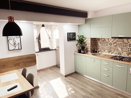 Apartment located on Cuza Boulevard, right in the old center of the city. 