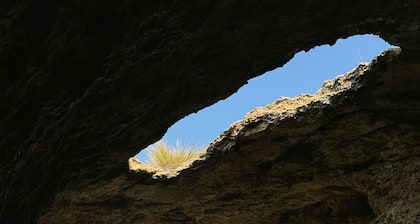 Vacation House with Private Pool| El Rancho Vacation House