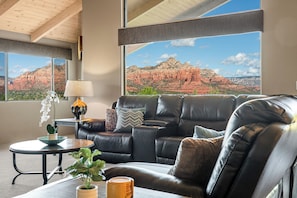 Smart TV y chimenea