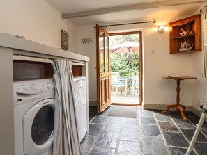 Interior - Little Riviere (Hayle)