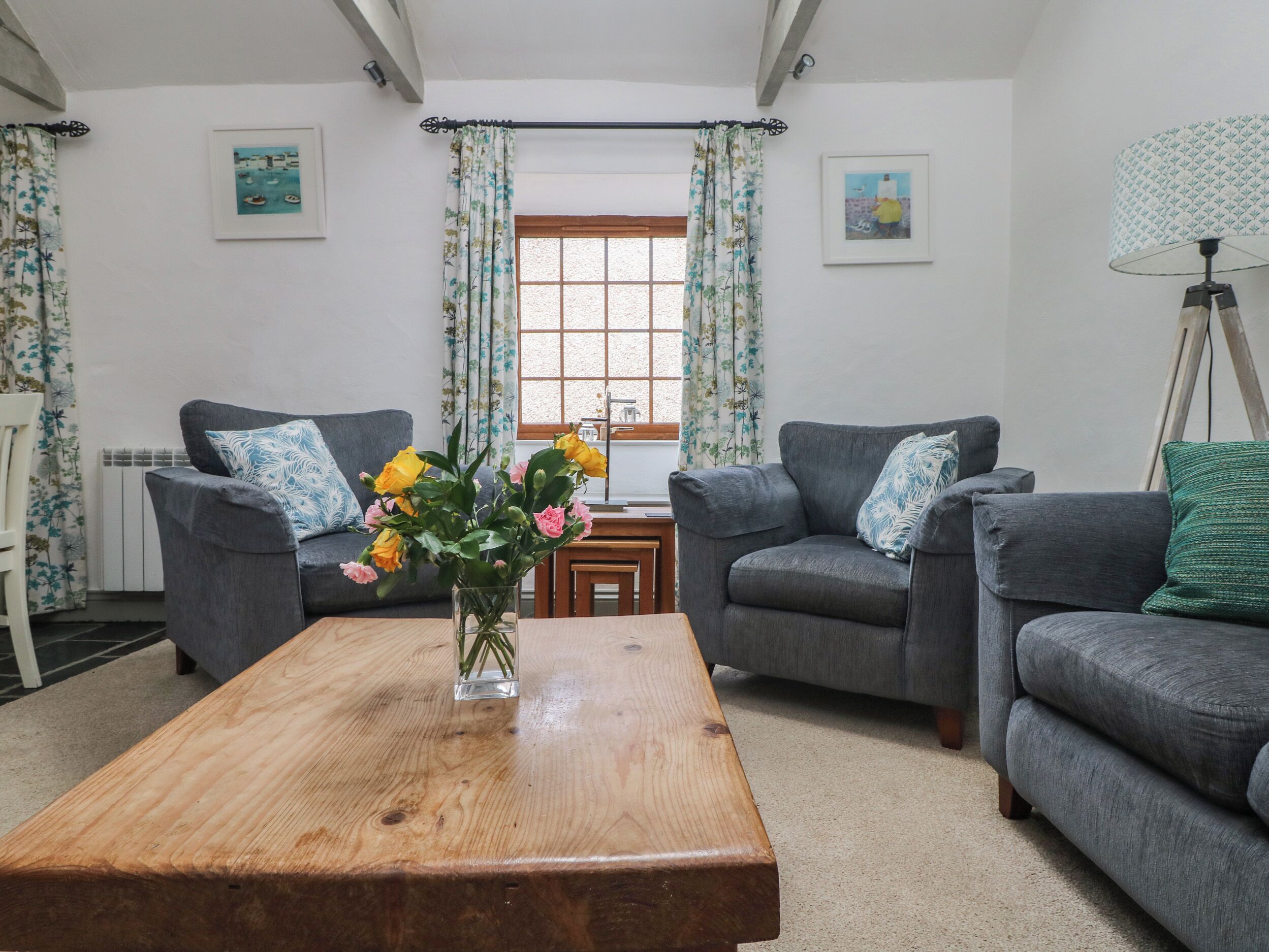 Cottage | Living area