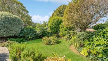 House | Property grounds