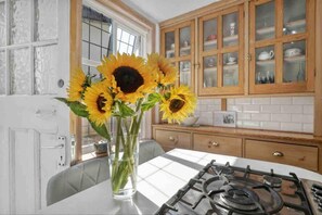 House | Dining