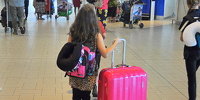 Packing for Kids: what to take on planes