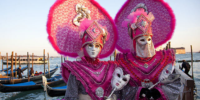 Listopedia: The Mardi Gras Bucket List