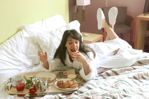 woman-bed_9660481