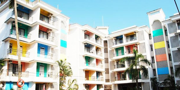  Palmarinha Resort & Suites 