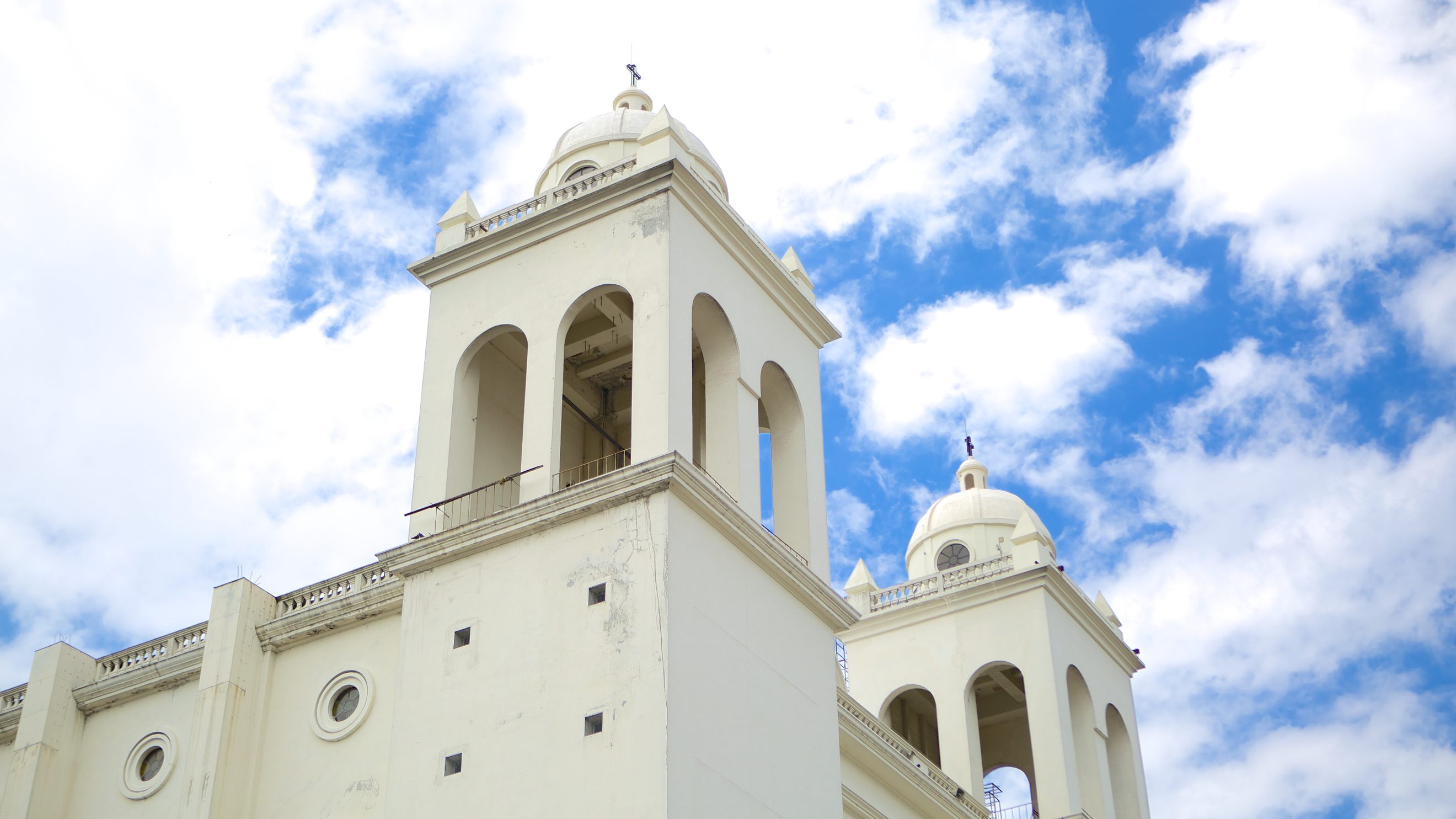 San Salvador Vacations 2018 Package & Save up to $603 San Salvador Vacations 2018 Package & Save up to $603