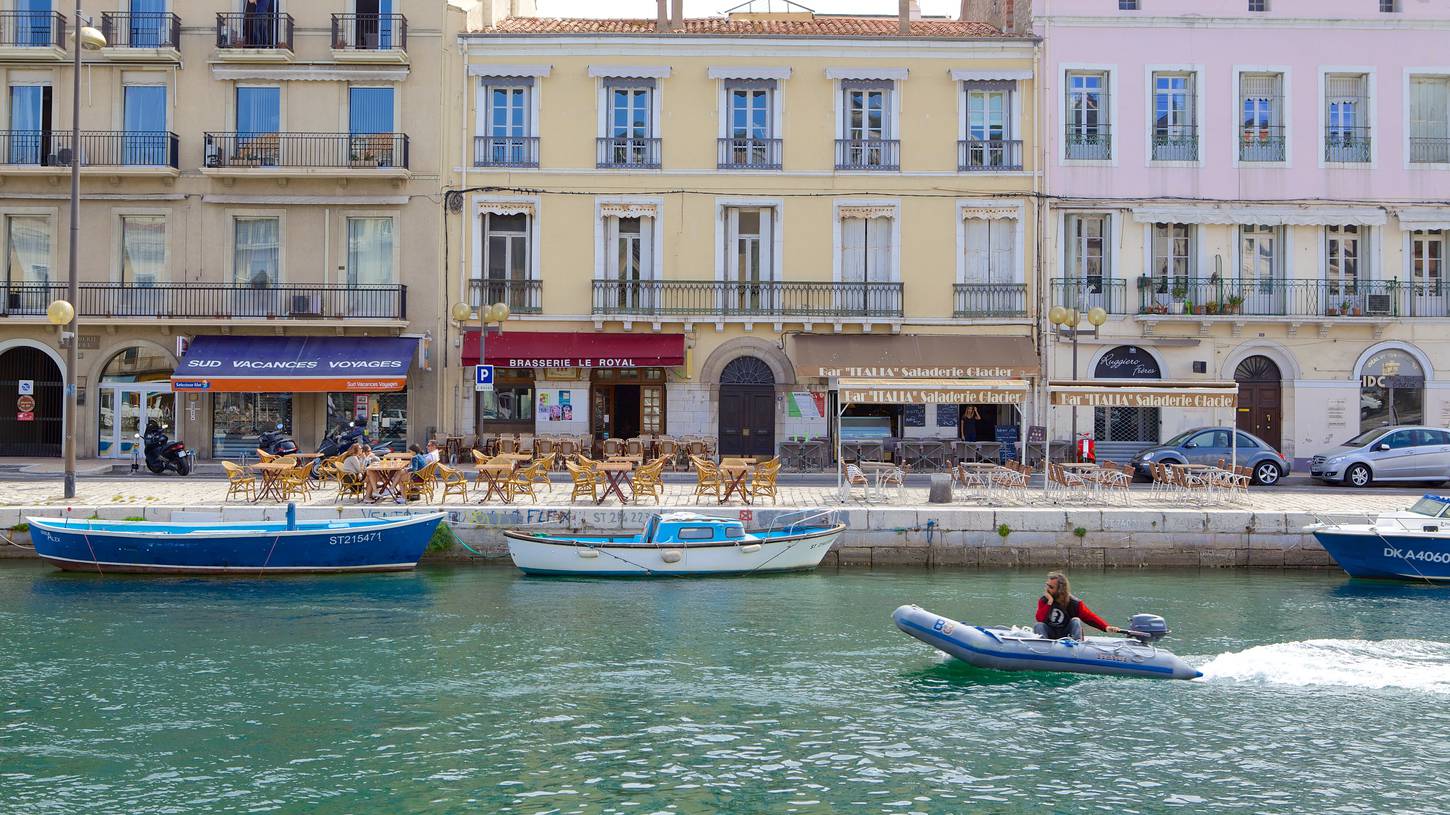 Cheap Flights to Sete, France $162.90 in 2017 | Expedia