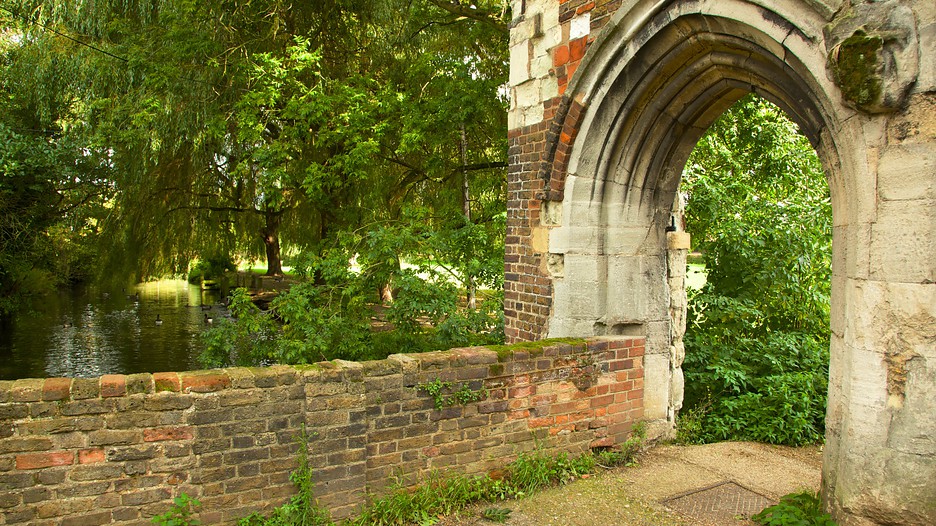 Dating waltham abbey