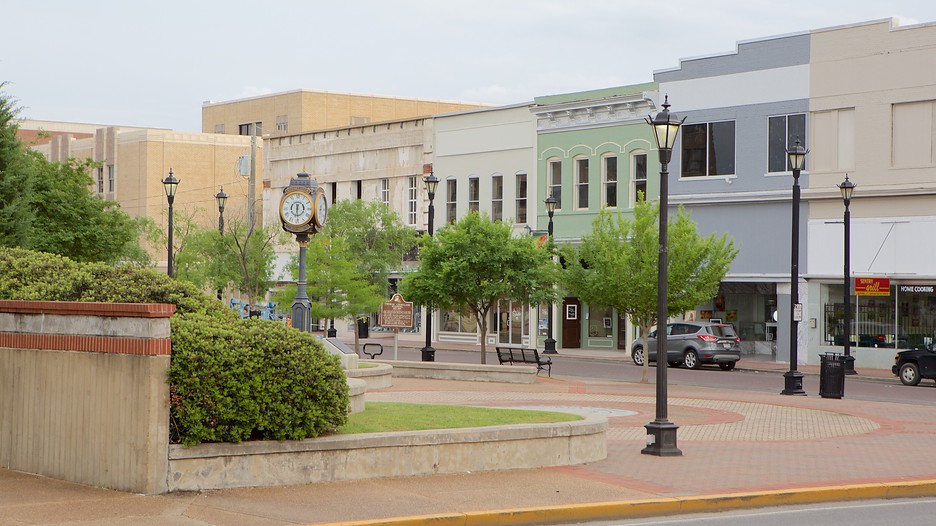 The Best Alexandria Vacation Packages 2017: Save Up to $C590 on our