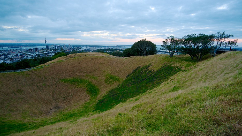 Mt. Eden in Auckland, Expedia.ca