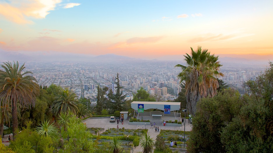 San Cristobal Hill in Santiago, Expedia