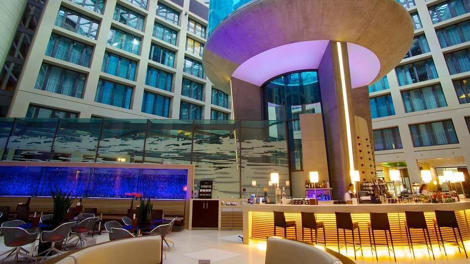 Aquadom in Berlin, | Expedia
