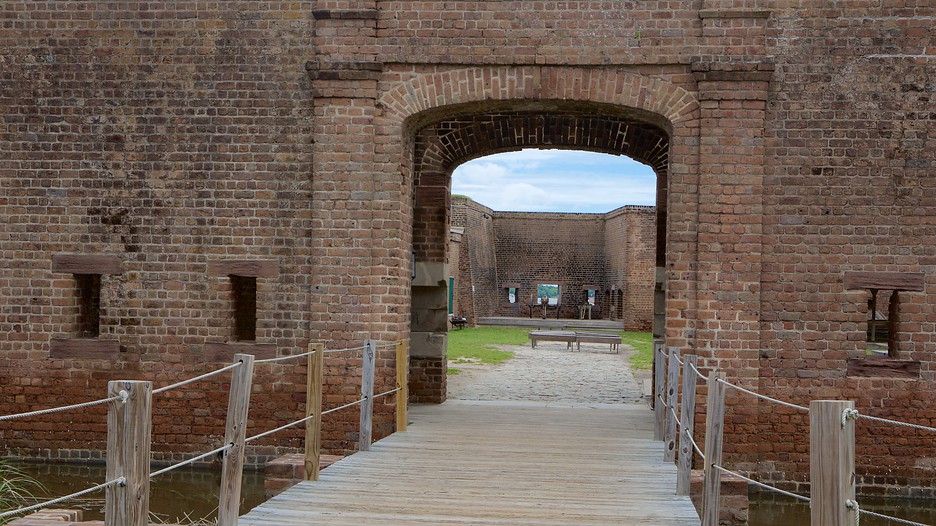 Old Fort Jackson in Savannah, Expedia