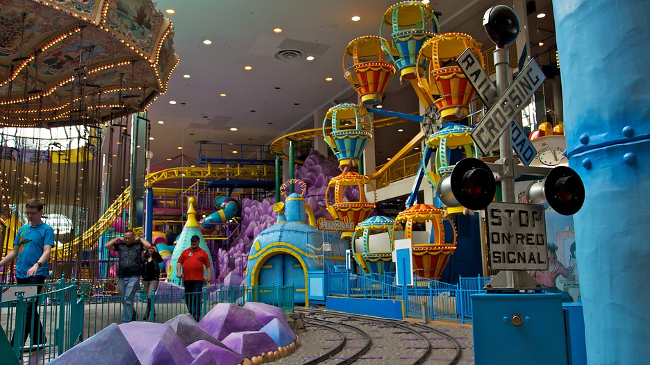 West Edmonton Mall in Edmonton, Alberta Expedia.ca