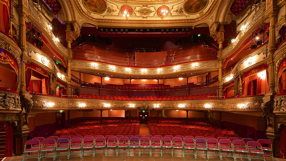 inside san francisco opera house