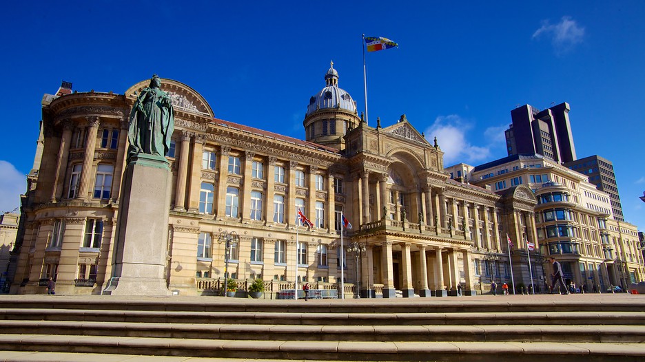 Victoria Square in Birmingham, England | Expedia