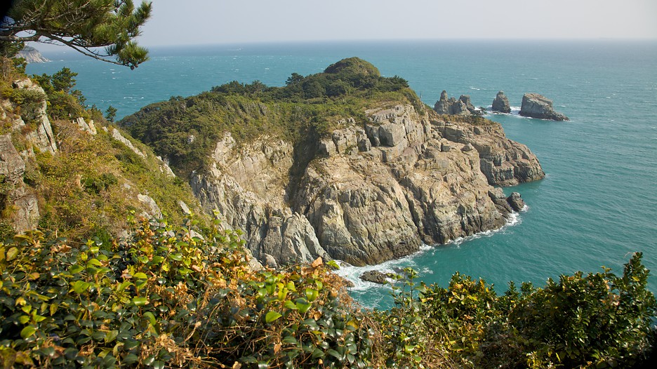 Busan Vacations 2017: Package & Save up to $603 | Cheap Deals on Expedia