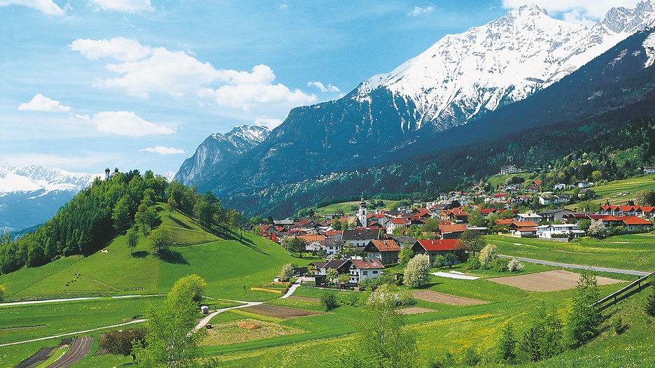 Innsbruck Vacations: Package & Save up to $570 | Expedia