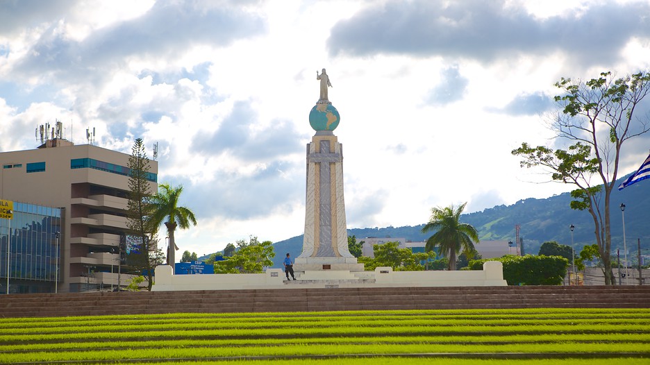 Monumento al Salvador del Mundo in San Salvador, | Expedia