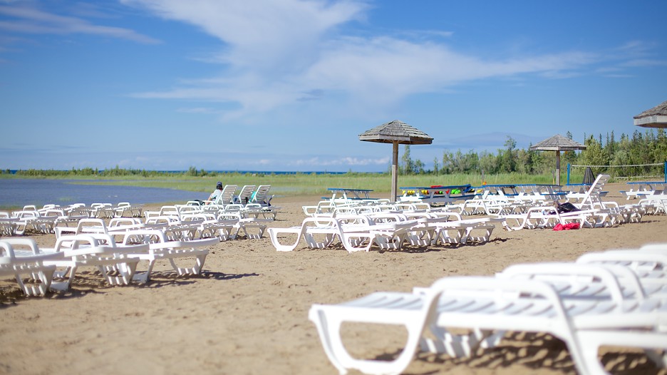 Blue Mountain Beach in Blue Mountains, Ontario | Expedia.ca