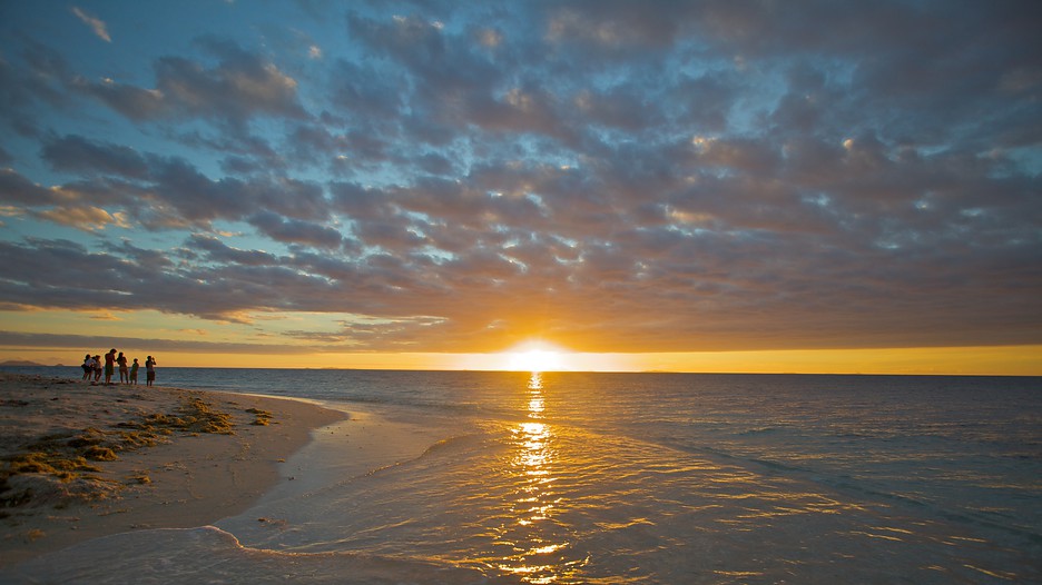 Beachcomber island deals