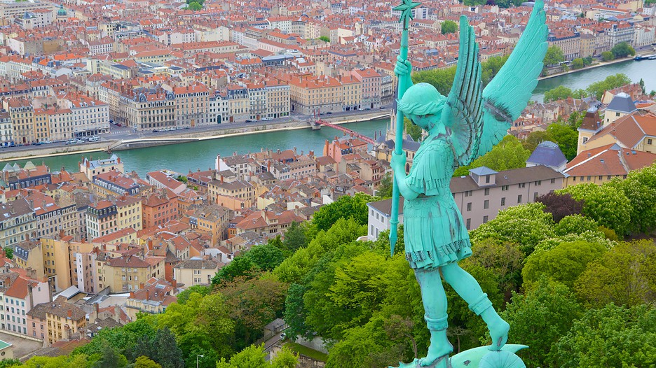 Cheap travel deals europe