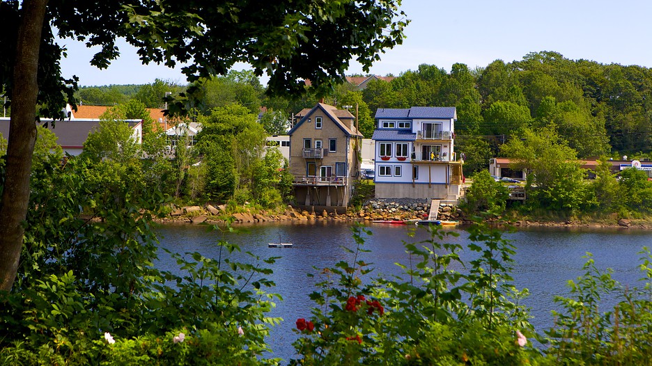 Bridgewater, Nova Scotia Vacation Packages Save On Bridgewater Trips