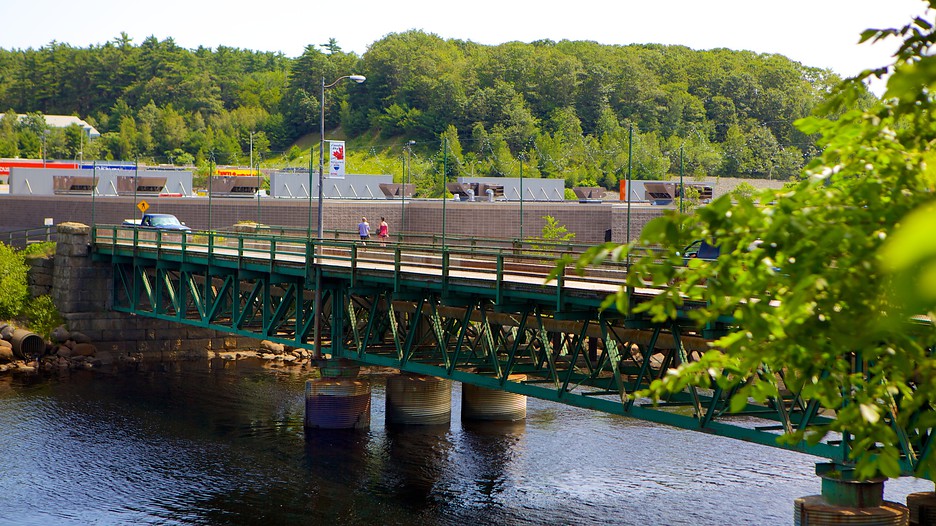 The Best Bridgewater Vacation Packages 2017: Save Up to $C590 on our The Best Bridgewater Vacation Packages 2017: Save Up to $C590 on our
