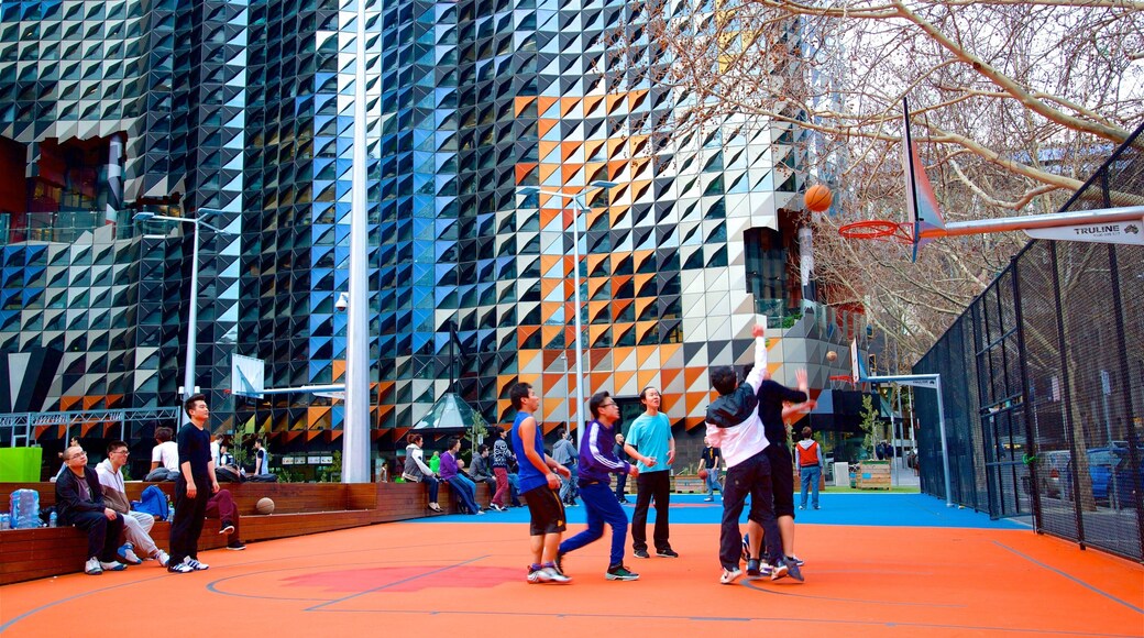 Australien som inkluderar en stad och ett idrottsevenemang såväl som en liten grupp av människor