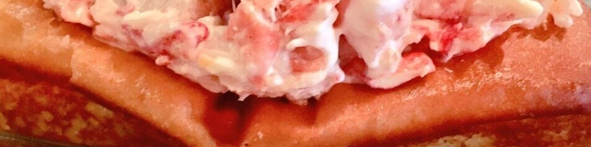 When I'm craving a lobster roll my go-to seafood joint in DFW is 20 Feet Seafood Joint, hands down!
Grab an order of fries too, which are made with rosemary, garlic, and are oh so tasty.
FYI, this a BYOB establishment.