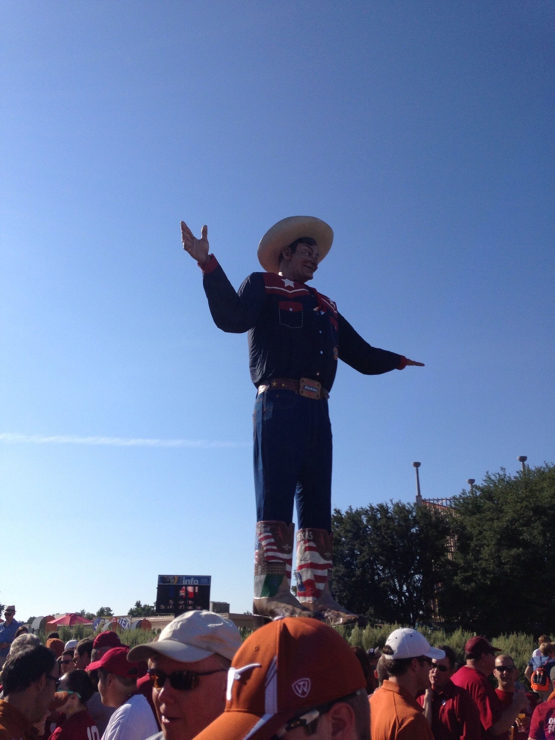 Big Tex: the tall guy overlooks the entire Texas state fair in Dallas, Texas 