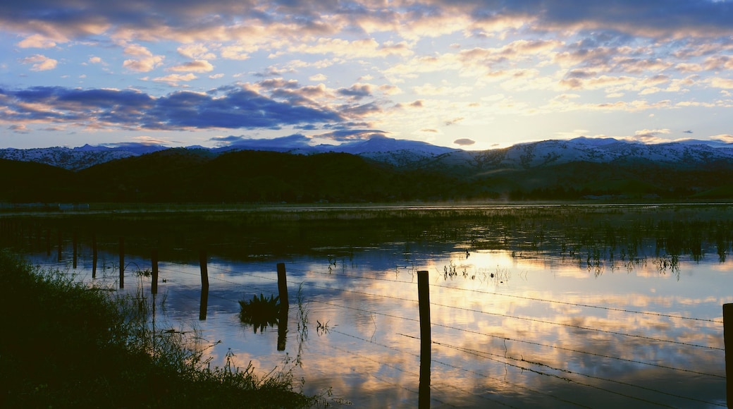 Sierra Mountains At Sunrise, Three Rivers, California