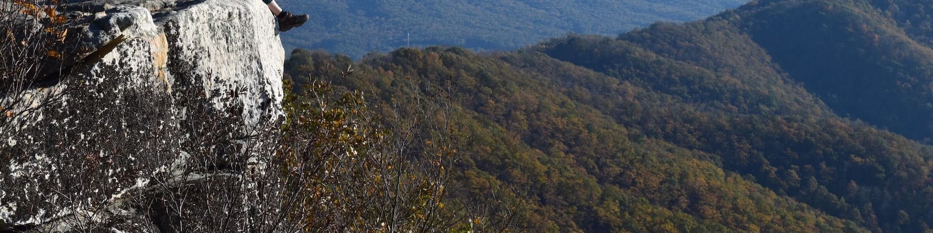 #takeahike views for days at the top of Tinker Cliffs