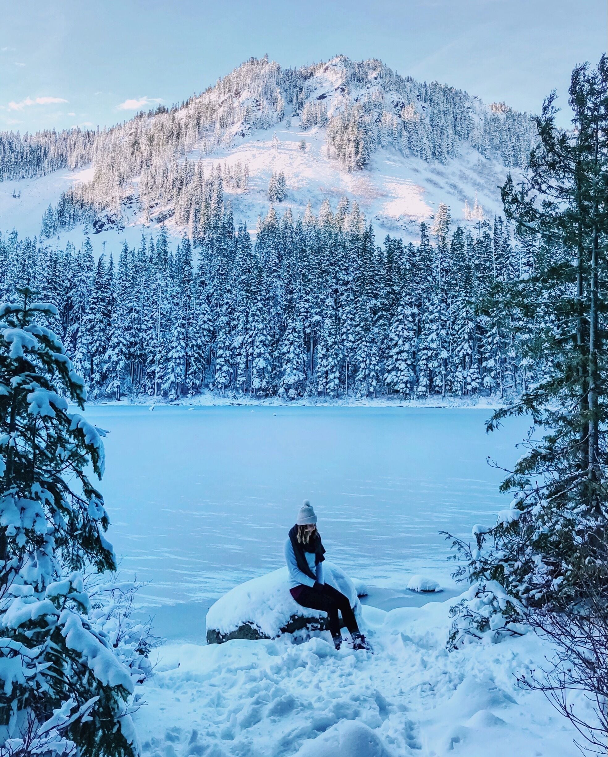Winter wonderland at Annette Lake.