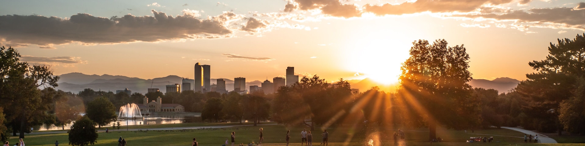 Panoramic view of Denver skyline