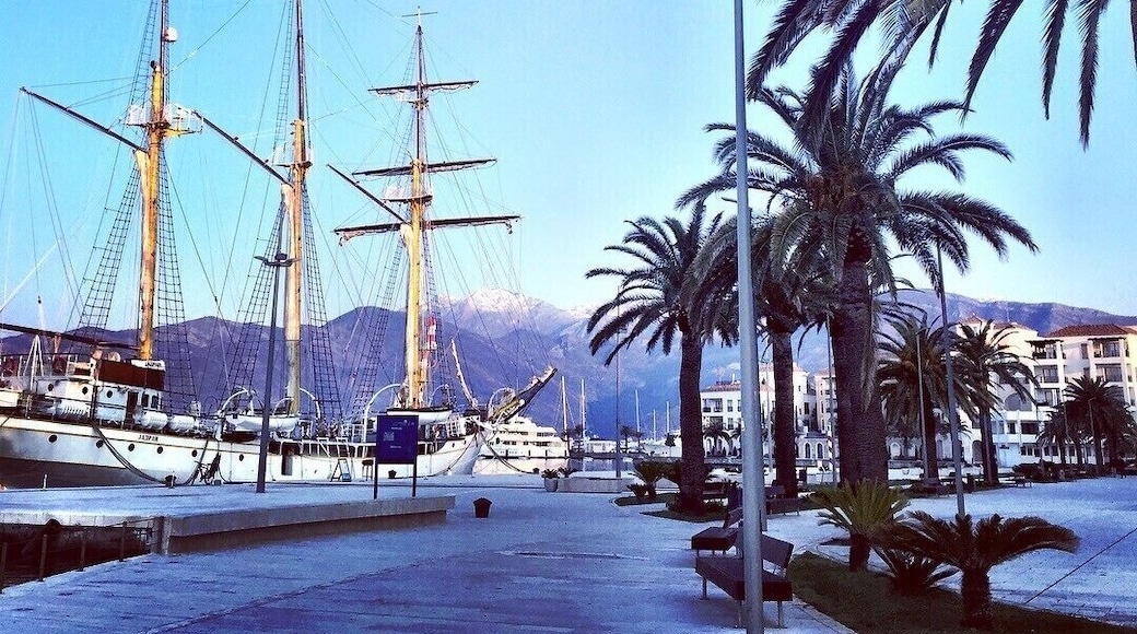 NIce for a wander, but glad we stayed over in Kotor instead, more to see and do and less expensive